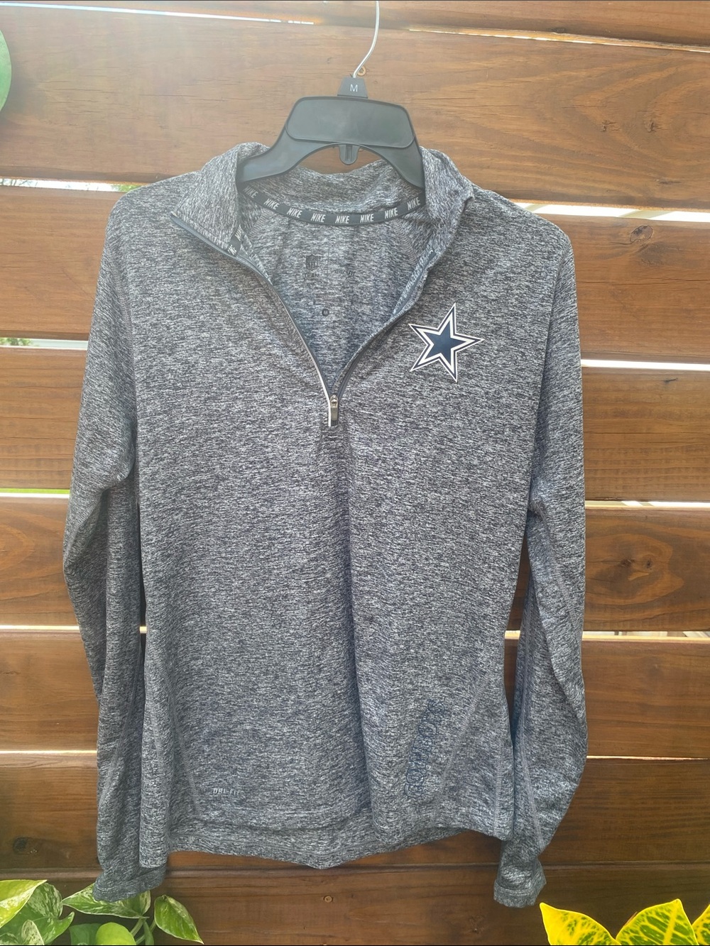 Nike Dri fit Gray Quarter-Zip Pullover Dallas Cowboys